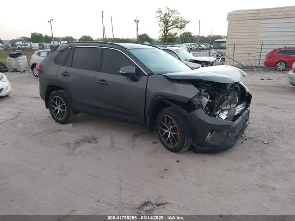 2T3W1RFV7MW117879 2021 TOYOTA RAV 4 - Image 1