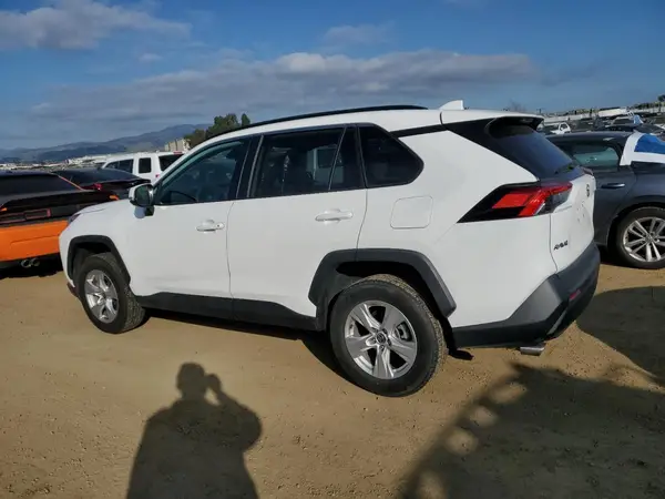 2T3W1RFV7MW127683 2021 TOYOTA RAV 4 - Image 2