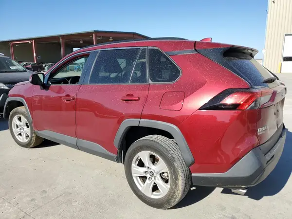 2T3W1RFV7MW133810 2021 TOYOTA RAV 4 - Image 2