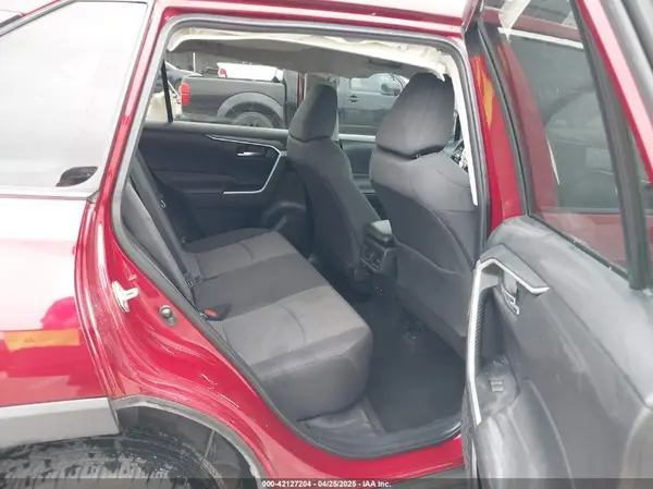 2T3W1RFV7MW136254 2021 TOYOTA RAV 4 - Image 8