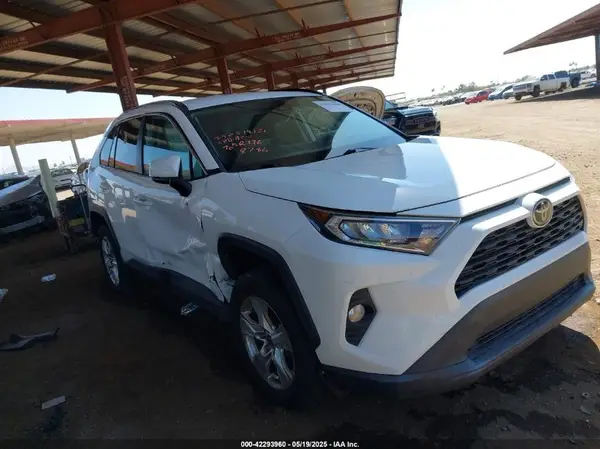 2T3W1RFV7MW158786 2021 TOYOTA RAV 4 - Image 1