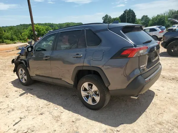 2T3W1RFV7NC212266 2022 TOYOTA RAV 4 - Image 2
