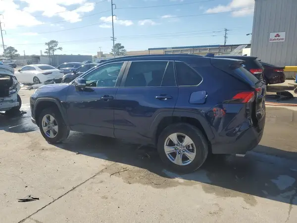 2T3W1RFV7NW210838 2022 TOYOTA RAV 4 - Image 2