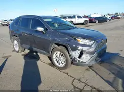 2T3W1RFV7NW212038 2022 TOYOTA RAV 4