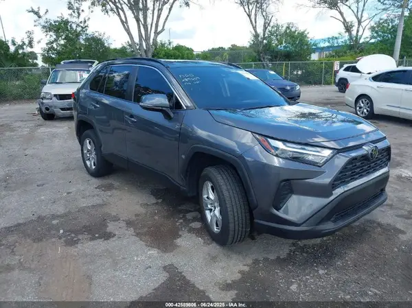 2T3W1RFV7PC214277 2023 TOYOTA RAV 4 - Image 1