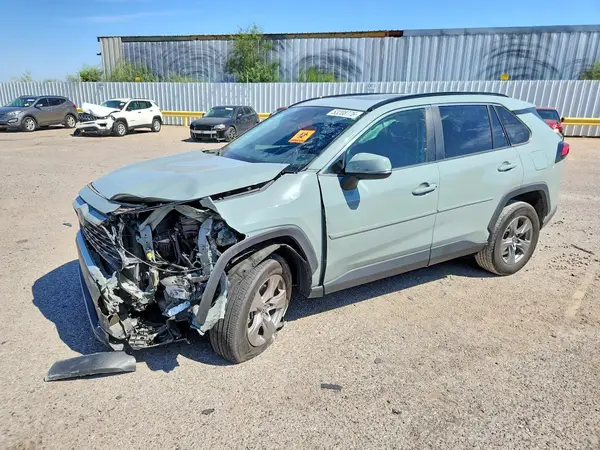 2T3W1RFV7PW296610 2023 TOYOTA RAV 4 - Image 1
