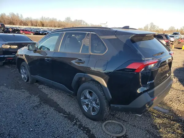 2T3W1RFV7RC272036 2024 TOYOTA RAV 4 - Image 2