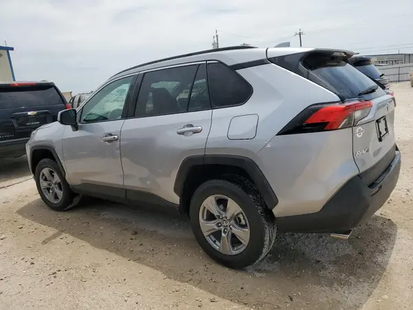 2T3W1RFV7RC278547 2024 TOYOTA RAV 4 - Image 2