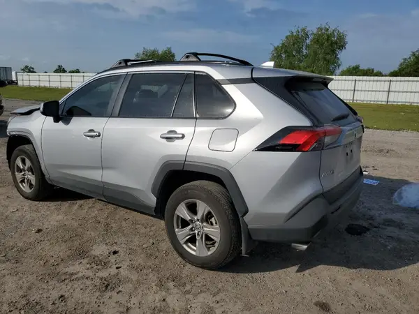 2T3W1RFV7RW317748 2024 TOYOTA RAV 4 - Image 2