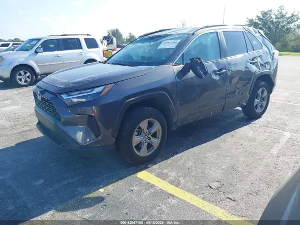 2T3W1RFV7RW324022 2024 TOYOTA RAV 4 - Image 2