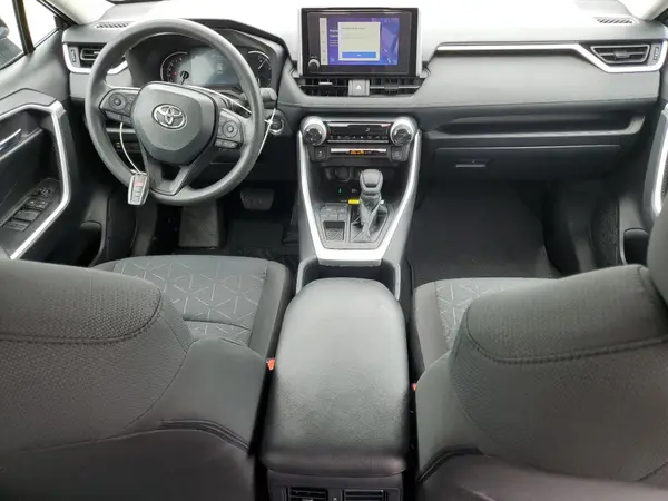 2T3W1RFV7SW379690 2025 TOYOTA RAV 4 - Image 8