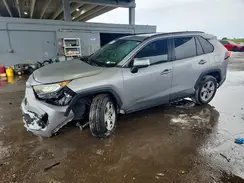 2T3W1RFV8KW013947 2019 TOYOTA RAV 4