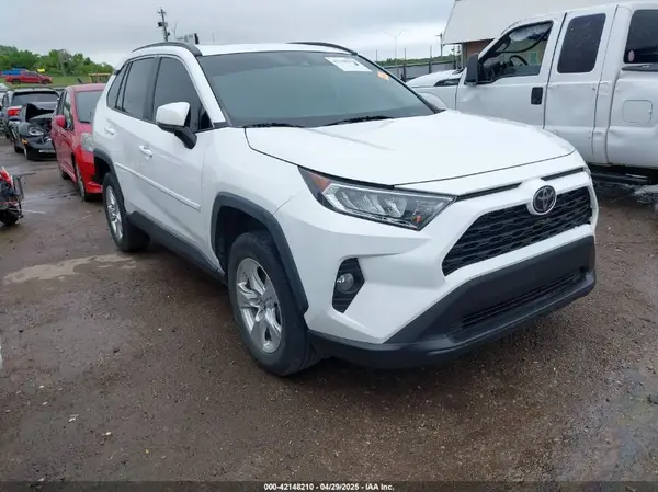 2T3W1RFV8KW030117 2019 TOYOTA RAV 4 - Image 1
