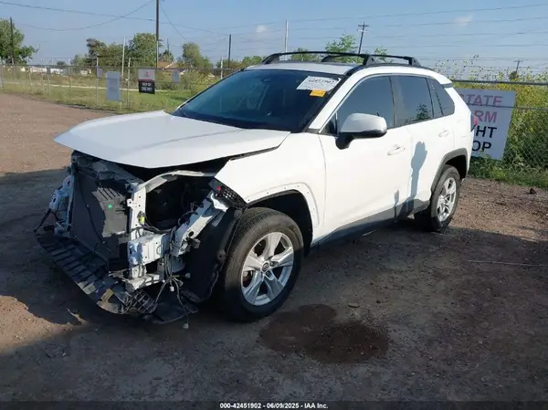2T3W1RFV8LC045154 2020 TOYOTA RAV 4 - Image 2