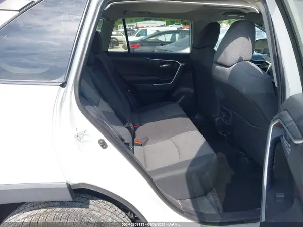 2T3W1RFV8LC064741 2020 TOYOTA RAV 4 - Image 8