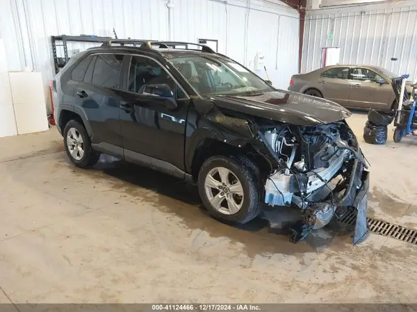 2T3W1RFV8LW069856 2020 TOYOTA RAV 4 - Image 1