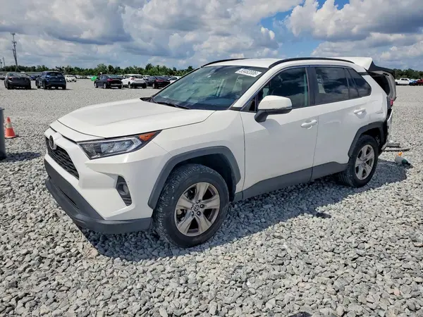 2T3W1RFV8MC157082 2021 TOYOTA RAV 4 - Image 1