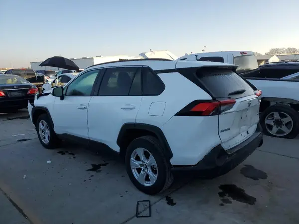 2T3W1RFV8MW109497 2021 TOYOTA RAV 4 - Image 2
