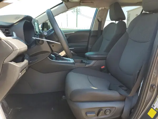 2021 TOYOTA RAV 4 auction photo 7