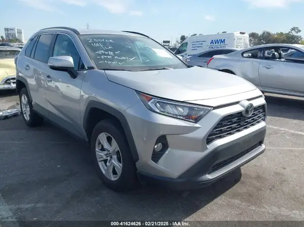 2T3W1RFV8MW116417 2021 TOYOTA RAV 4 - Image 1
