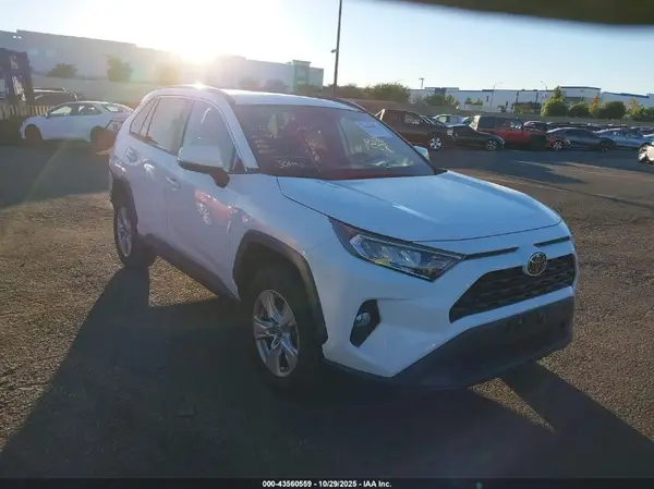 2T3W1RFV8MW160434 2021 TOYOTA RAV 4 - Image 1