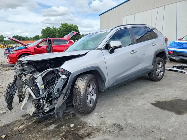 2T3W1RFV8NC176409 2022 TOYOTA RAV 4 - Image 1