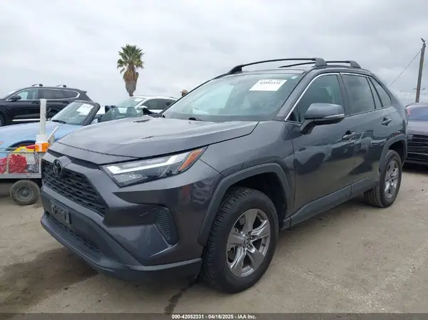 2T3W1RFV8NW190406 2022 TOYOTA RAV 4 - Image 2