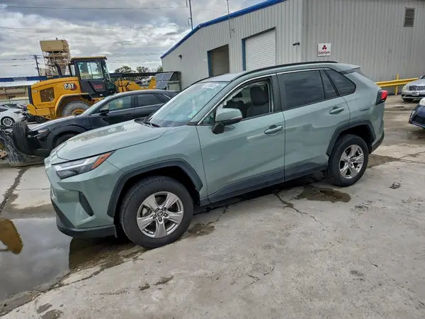 2T3W1RFV8NW195704 2022 TOYOTA RAV 4 - Image 1