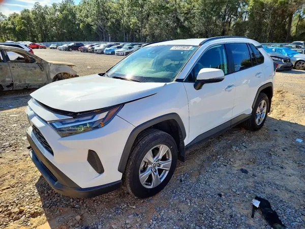 2T3W1RFV8NW215370 2022 TOYOTA RAV 4 - Image 1