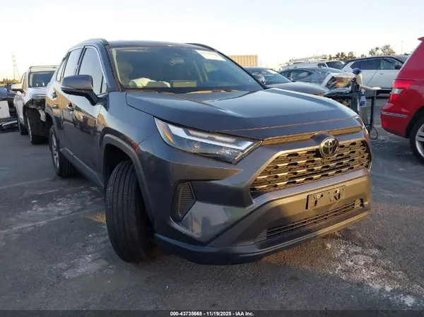 2T3W1RFV8RC253415 2024 TOYOTA RAV 4 - Image 1