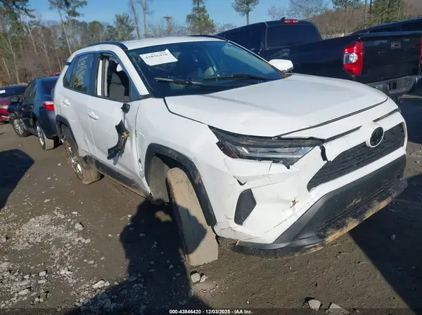 2T3W1RFV8RC271378 2024 TOYOTA RAV 4 - Image 1