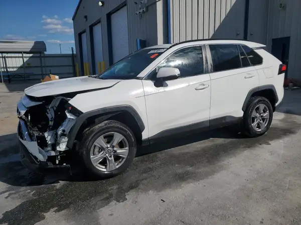 2T3W1RFV8RW312252 2024 TOYOTA RAV 4 - Image 1