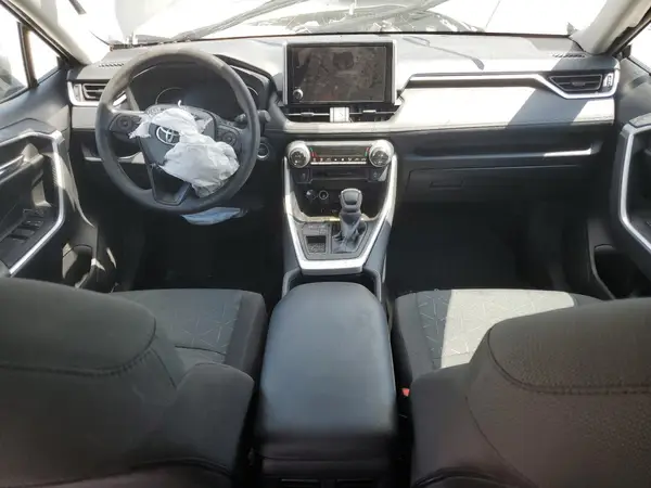 2T3W1RFV8RW340262 2024 TOYOTA RAV 4 - Image 8