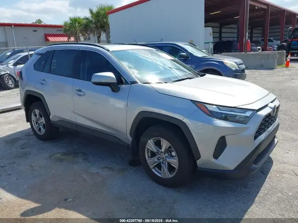 2T3W1RFV8RW345106 2024 TOYOTA RAV 4 - Image 1