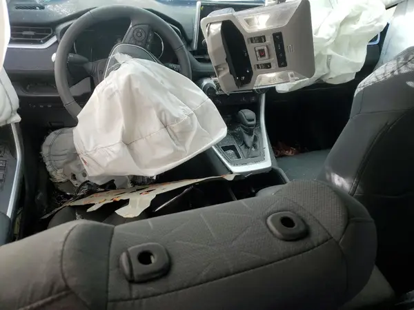 2T3W1RFV8RW355781 2024 TOYOTA RAV 4 - Image 8