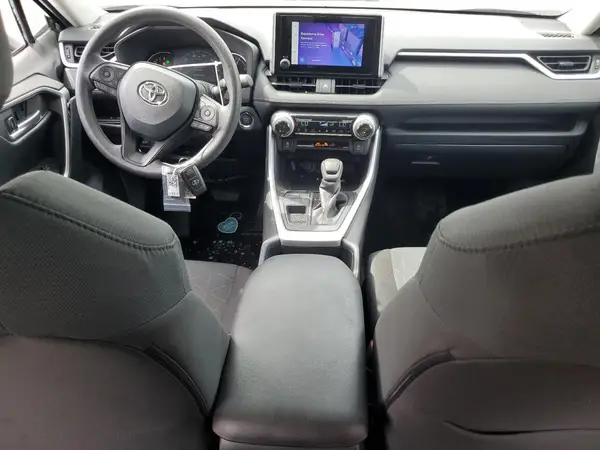 2T3W1RFV8SC308225 2025 TOYOTA RAV 4 - Image 8