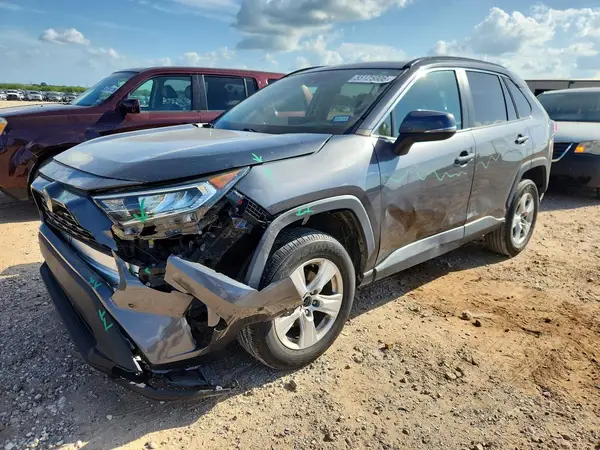 2T3W1RFV9KC006197 2019 TOYOTA RAV 4 - Image 1