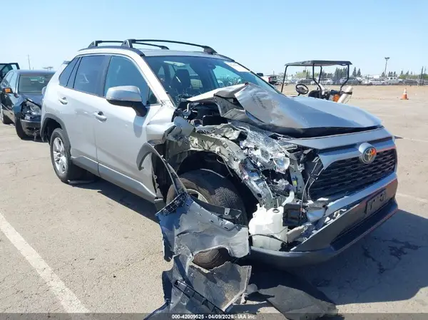 2T3W1RFV9KW021118 2019 TOYOTA RAV 4 - Image 1