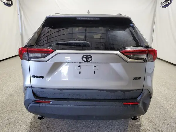 2021 TOYOTA RAV 4 auction photo 6