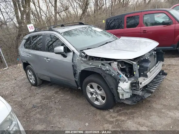 2T3W1RFV9MC164249 2021 TOYOTA RAV 4 - Image 1