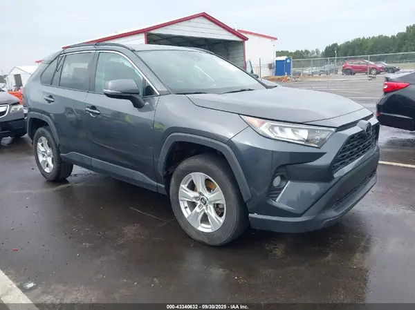 2T3W1RFV9MW114594 2021 TOYOTA RAV 4 - Image 1