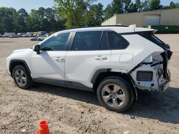 2T3W1RFV9NC198029 2022 TOYOTA RAV 4 - Image 2