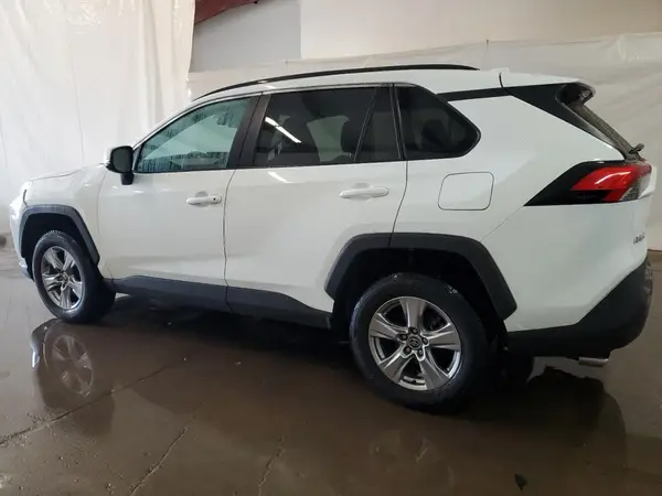 2T3W1RFV9NW190804 2022 TOYOTA RAV 4 - Image 2