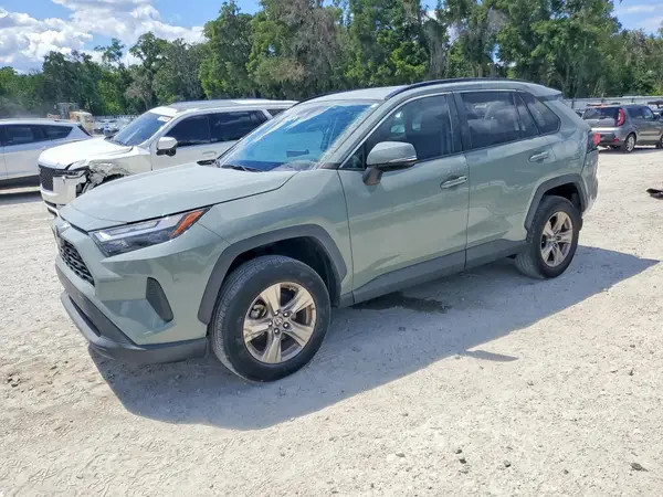2T3W1RFV9NW211537 2022 TOYOTA RAV 4 - Image 1