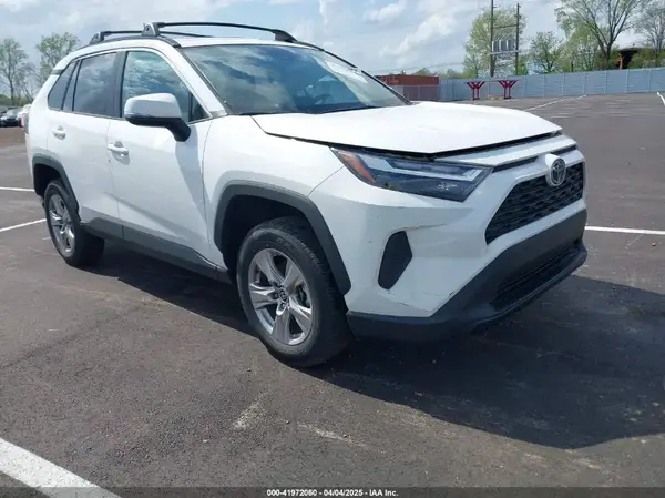 2T3W1RFV9PC215012 2023 TOYOTA RAV 4 - Image 1