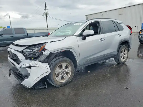 2T3W1RFV9PW243777 2023 TOYOTA RAV 4 - Image 1