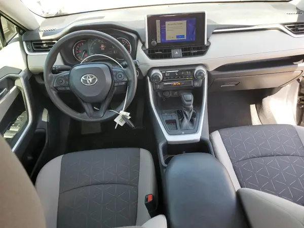 2T3W1RFV9PW272647 2023 TOYOTA RAV 4 - Image 8