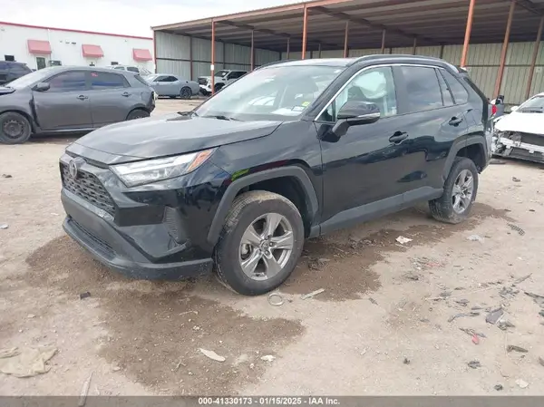 2T3W1RFV9PW286693 2023 TOYOTA RAV 4 - Image 2
