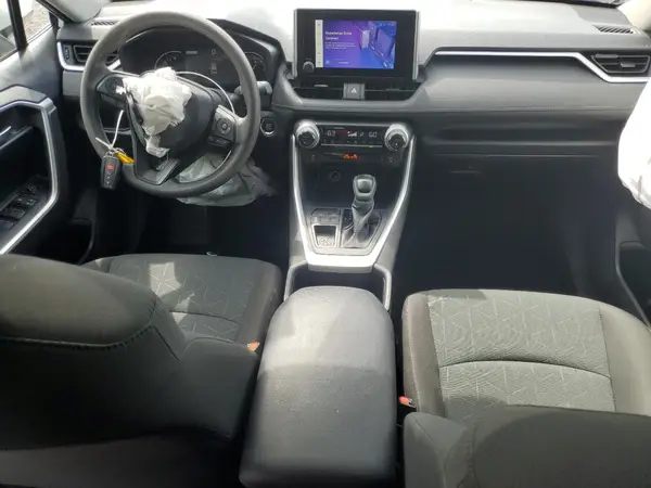 2T3W1RFV9PW294695 2023 TOYOTA RAV 4 - Image 8