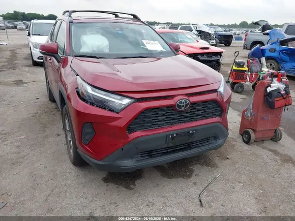 2T3W1RFV9PW295510 2023 TOYOTA RAV 4 - Image 1